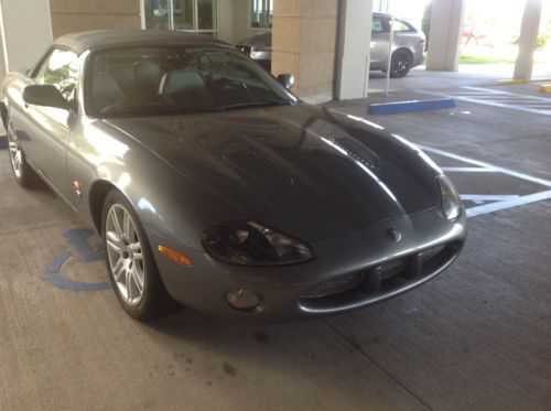 Jaguar XKR