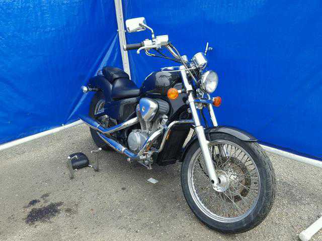 Honda VT600C (SHADOW VLX)