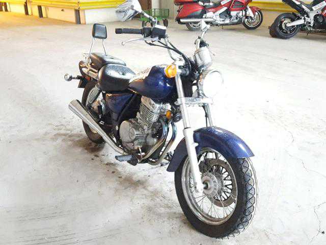 Suzuki GZ250