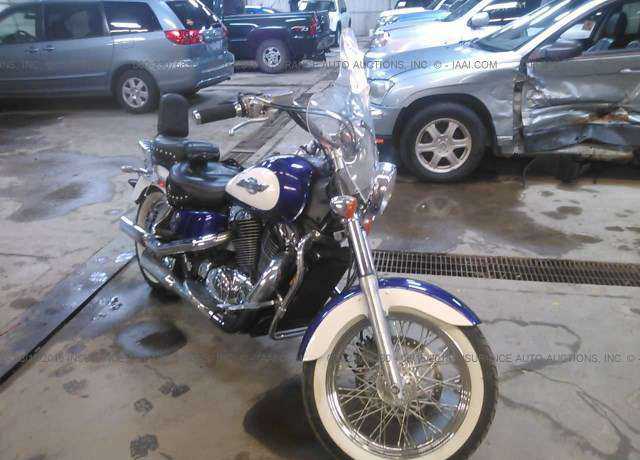 Honda VT1100C2 (SHADOW ACE)