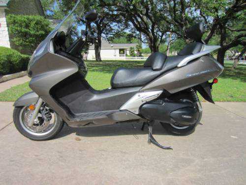 Honda FSC600 (Silver Wing)
