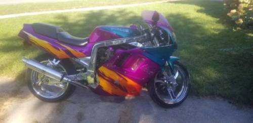 Suzuki GSX-R750