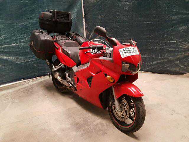 Honda VFR800Fi (INTERCEPTOR)