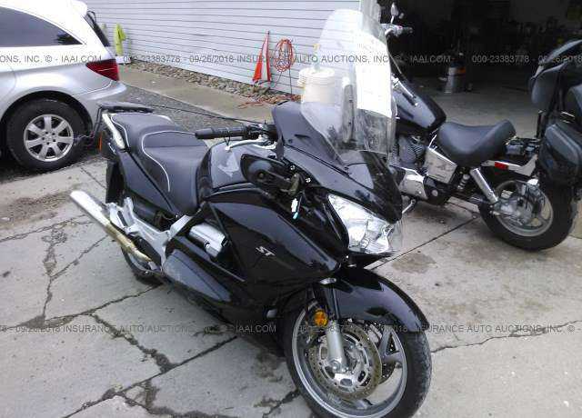 Honda ST1300