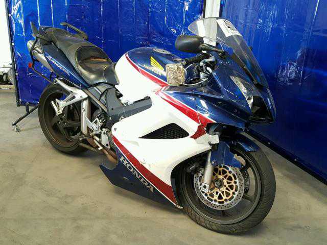 Honda VFR800 (INTERCEPTOR)
