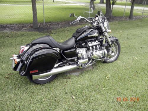 Honda GL1500C (VALKYRIE)