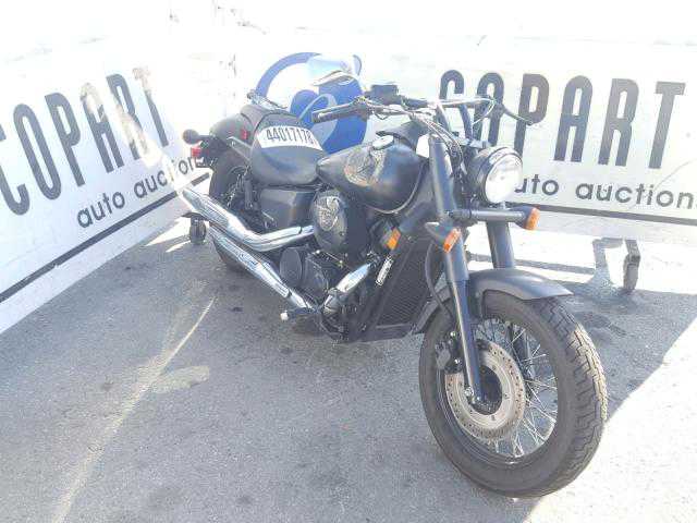 Honda VT750 (Shadow Phantom)