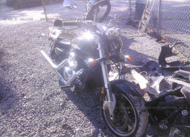 Suzuki VZ1600