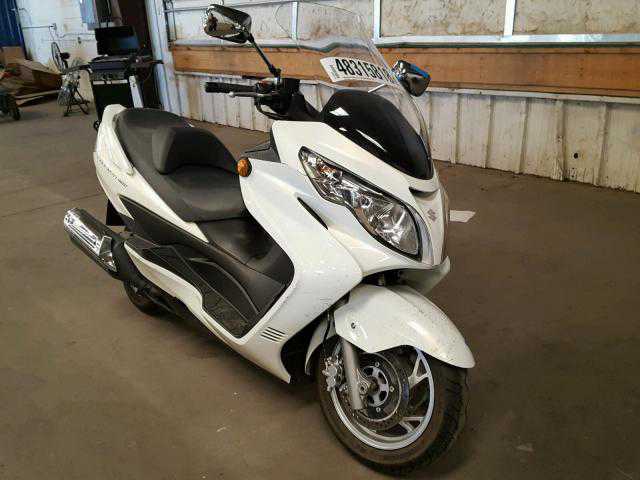 Suzuki AN400
