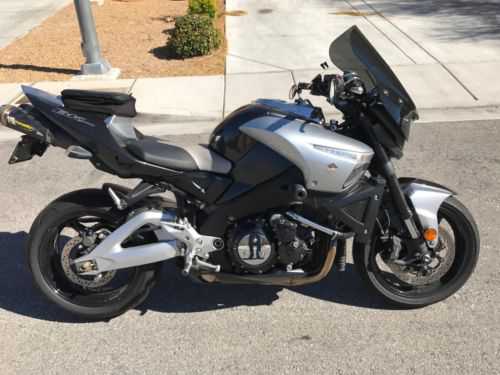 Suzuki GSX1300BK