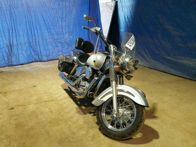 Honda VT1100C3 (SHADOW AERO)