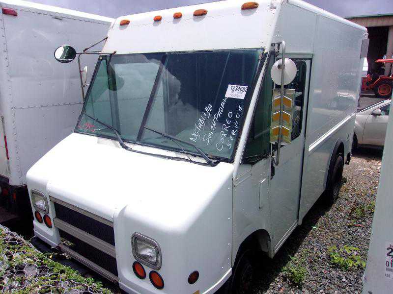 GMC P Truck Forward