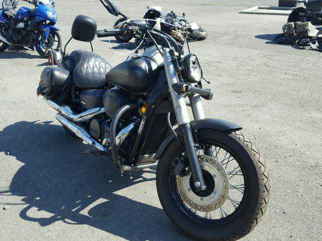 Honda VT750 (Shadow Phantom)
