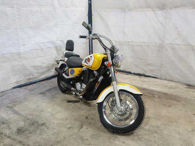 Honda VT1100C2 (SHADOW ACE)