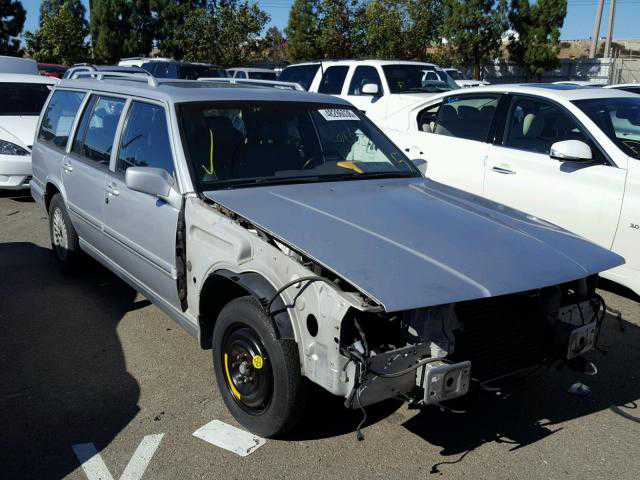 Volvo V90