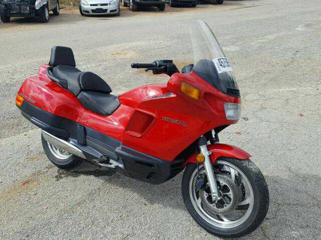 Honda PC800 (PACIFIC COAST)