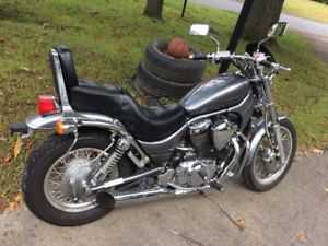 Suzuki VS800