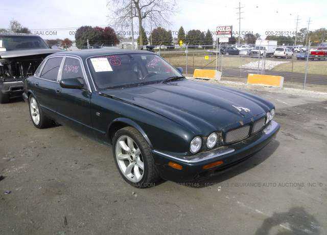 Jaguar XJR