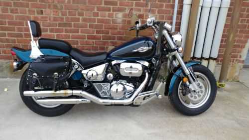Suzuki VZ800