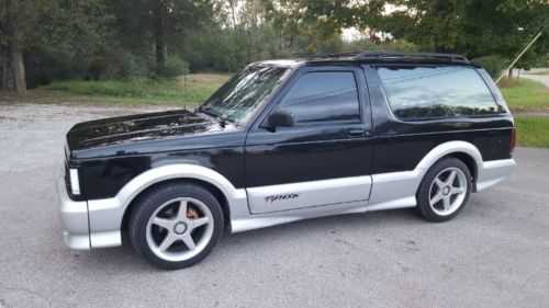 GMC Typhoon