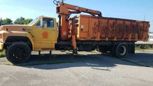 Ford F-700