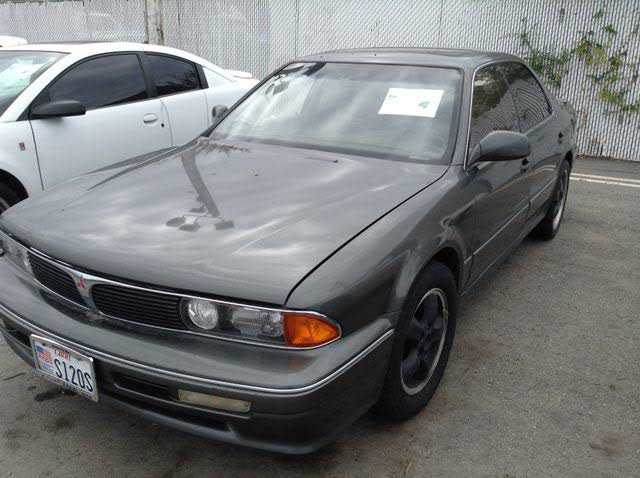 Mitsubishi Diamante