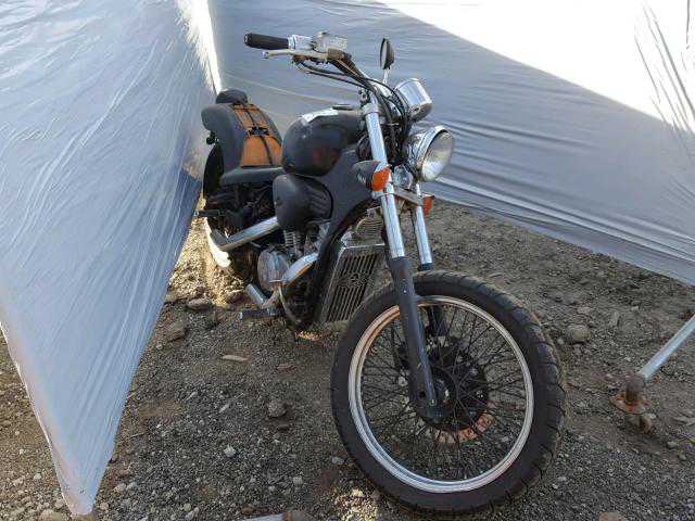 Honda VT600C (SHADOW VLX)