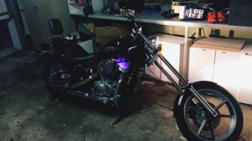 Honda VT600C (SHADOW VLX)