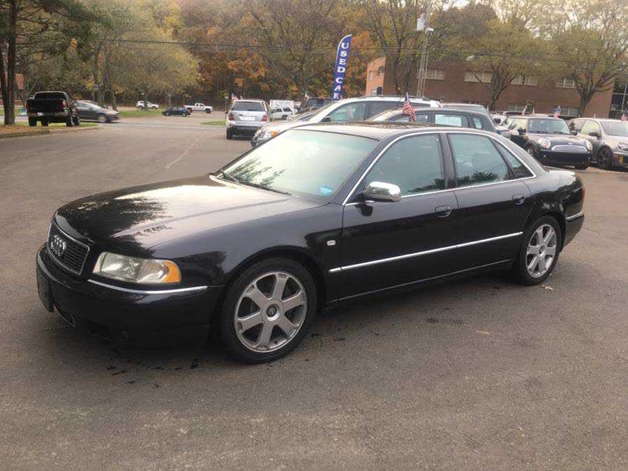 Audi S8
