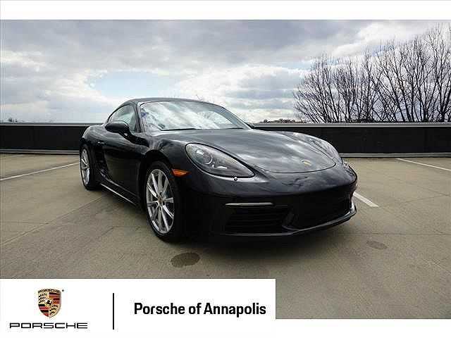 PORSCHE