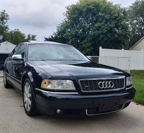 Audi S8