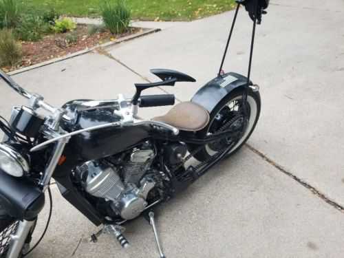 Honda VT600C (SHADOW VLX)