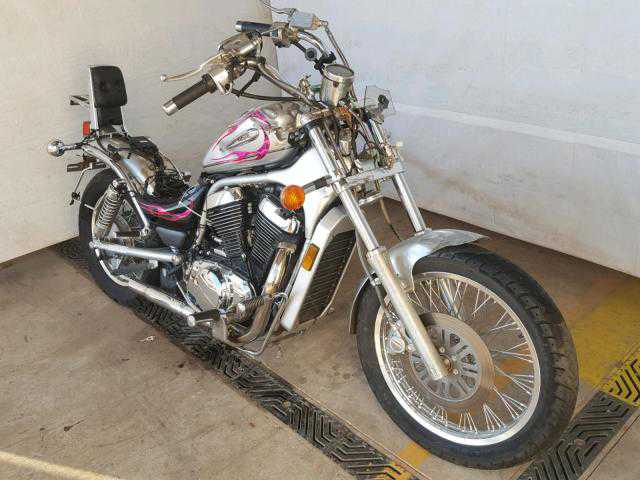 Suzuki VS800GLK