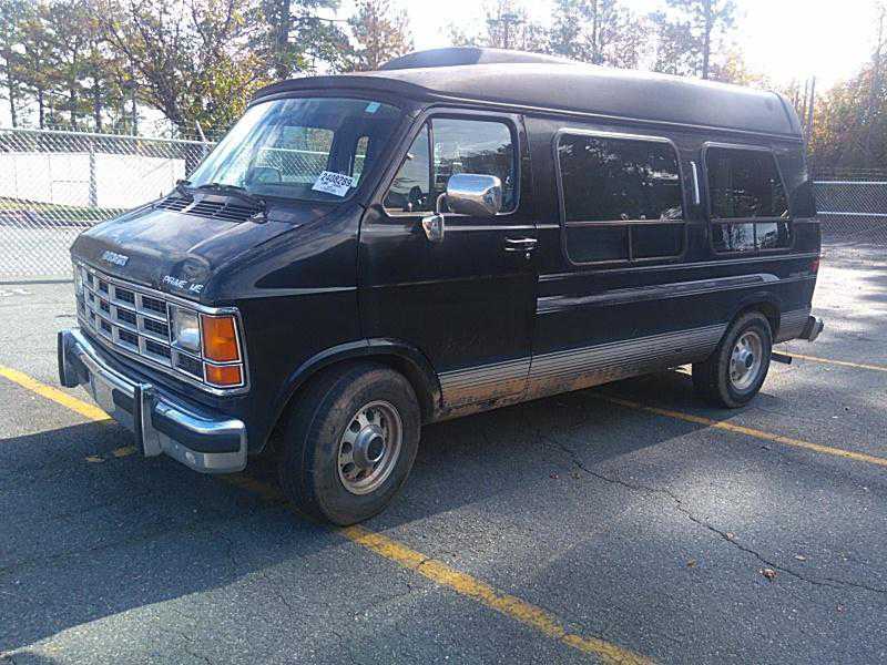 Dodge Ram Van
