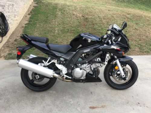 Suzuki SV1000S