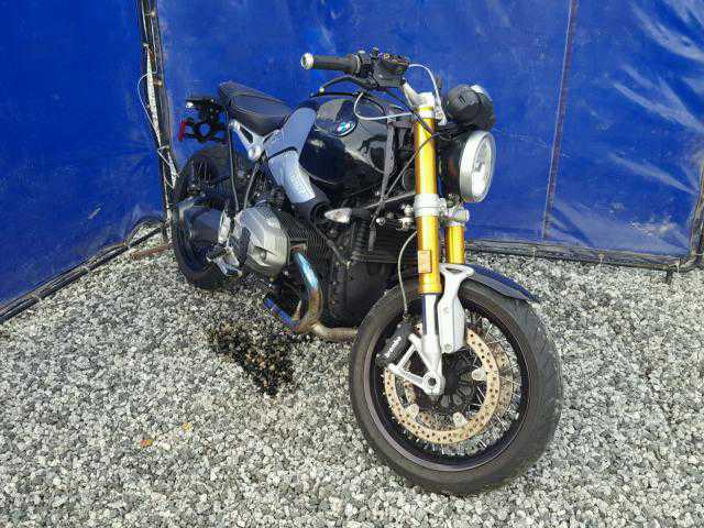 BMW R nineT