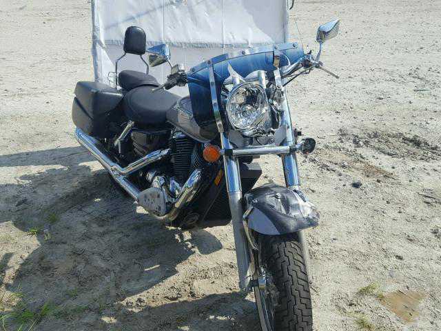 Honda VT1100C3 (SHADOW AERO)