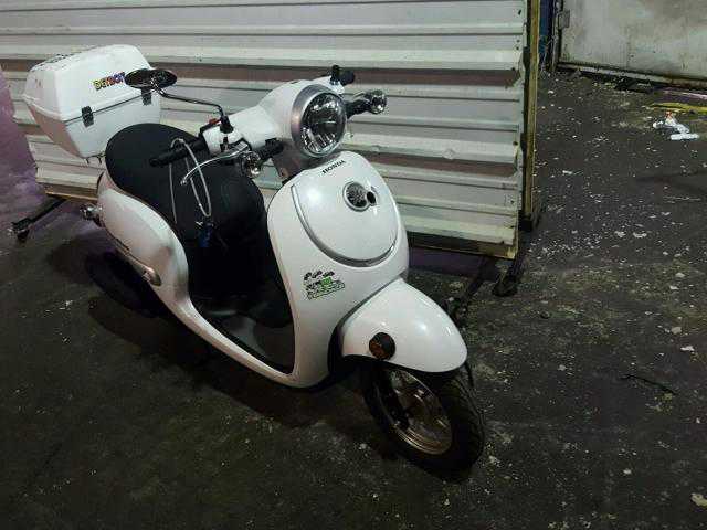 Honda NCW50/Metropolitan