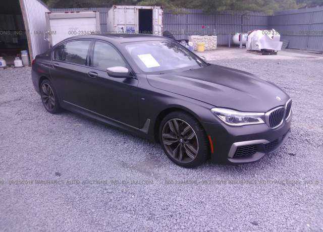 BMW M760i