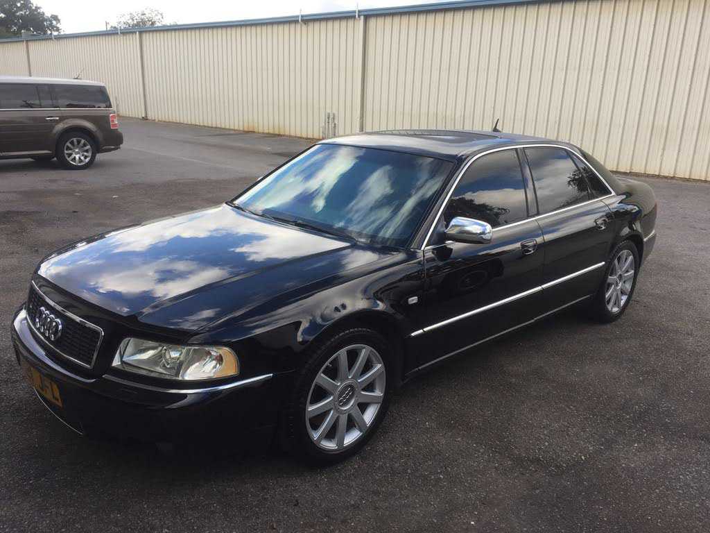 Audi S8