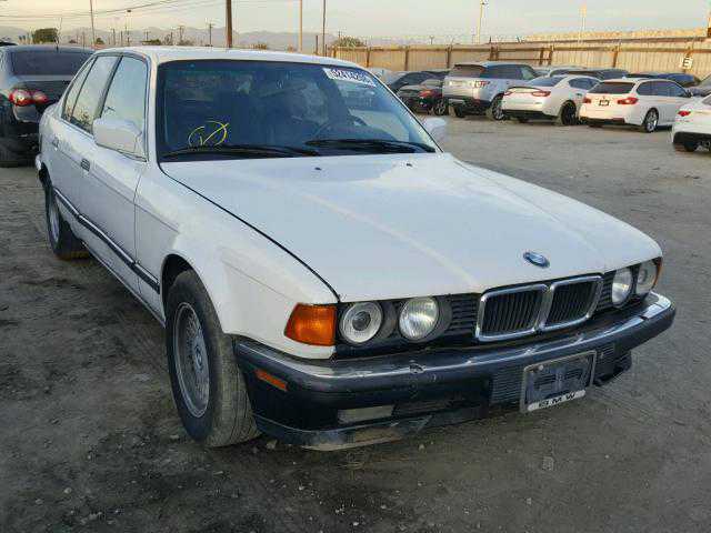 BMW 740i