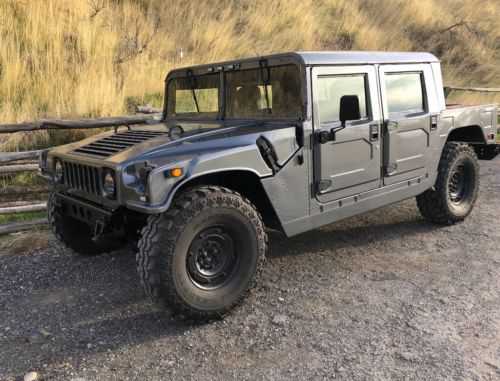 HUMMER H1