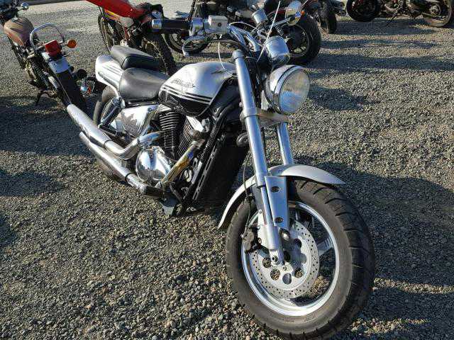 Suzuki VZ800K
