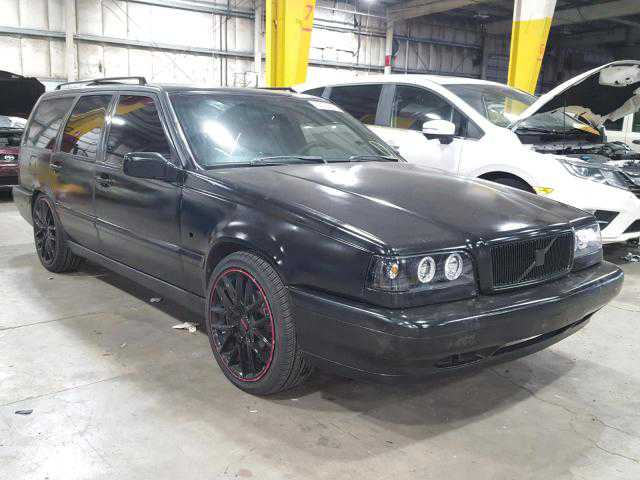 YV1LW5721T2230035