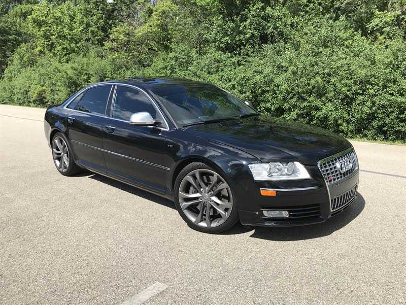 Audi S8