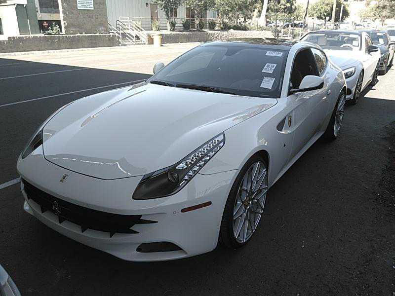 Ferrari FF