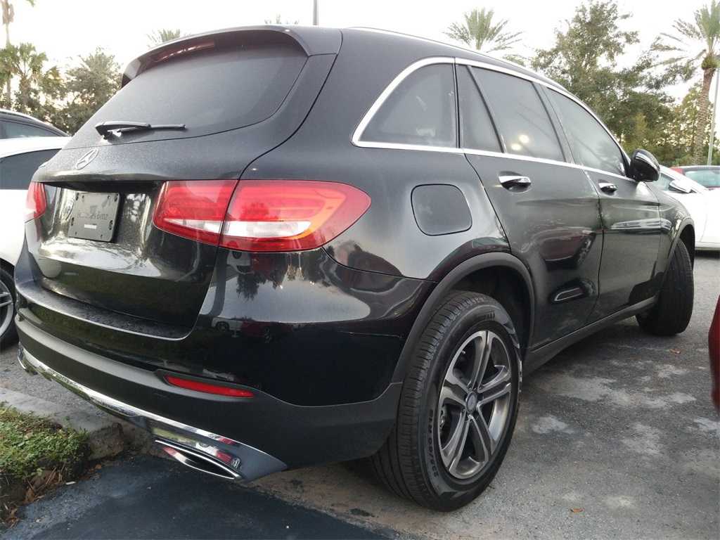 2017 Mercedes-Benz GLC-Class