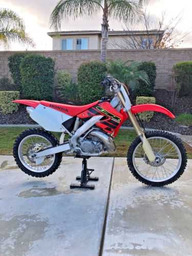 Honda CR250