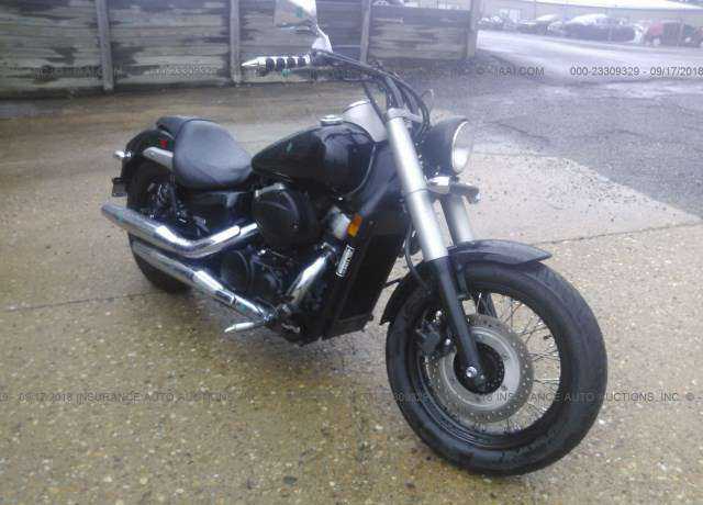 Honda VT750 (Shadow Phantom)