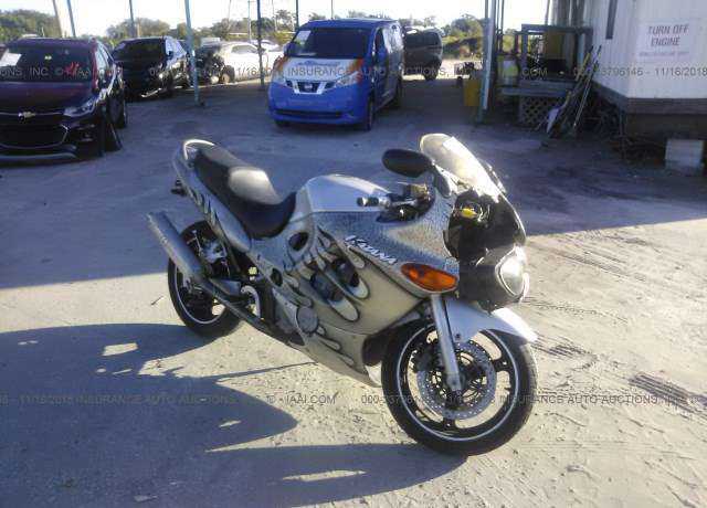 Suzuki GSX600F
